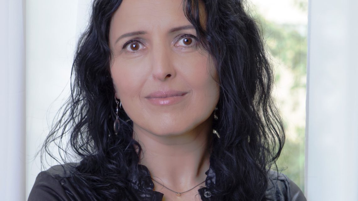 Dr. Simona Glasberg